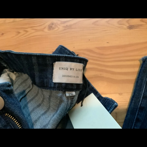 NEW NEW NEW✨ | Stripped Bellbottoms - Picture 4 of 8